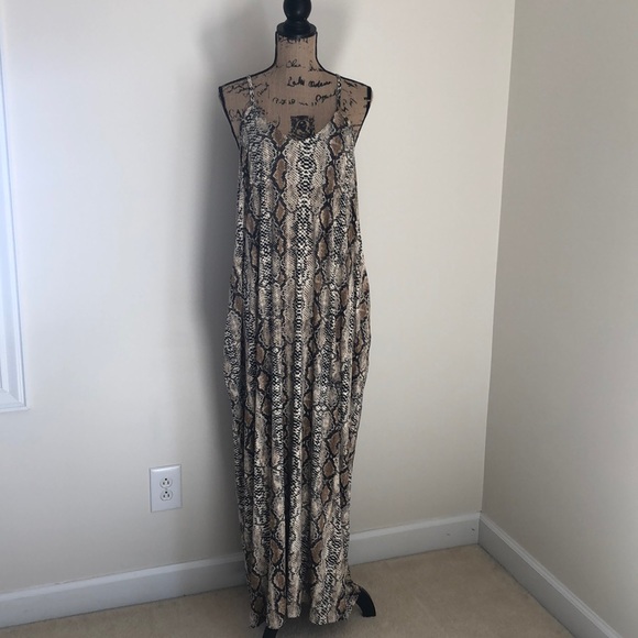 entro maxi dress